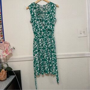 Leota Green and White Floral Midi Dress SIZE PL